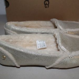 ugg Shoes - UGG HAILEY PLATINUM GOLD METALLIC SUEDE SHEEPSKIN ugg Shoes - UGG HAILEY PLATINUM GOLD METALLIC SUEDE SHEEPSKIN